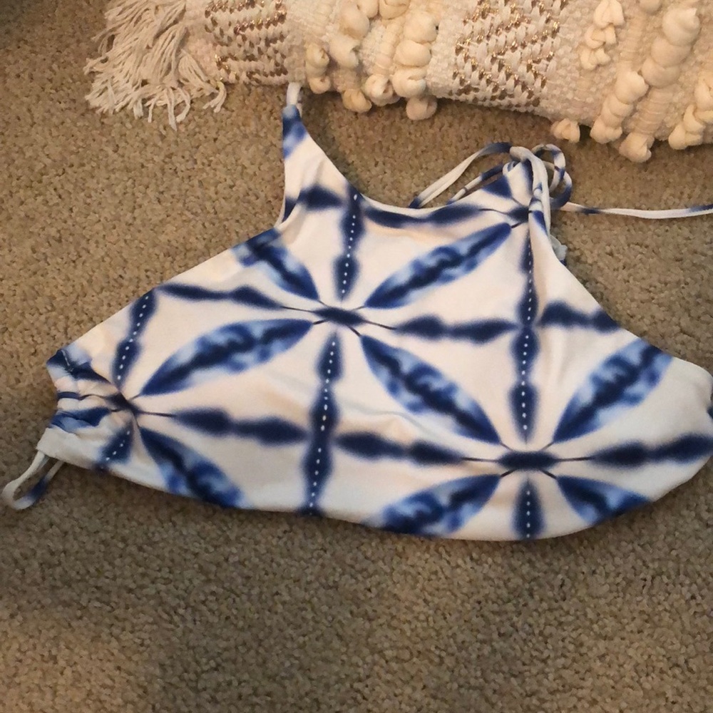 bikini top